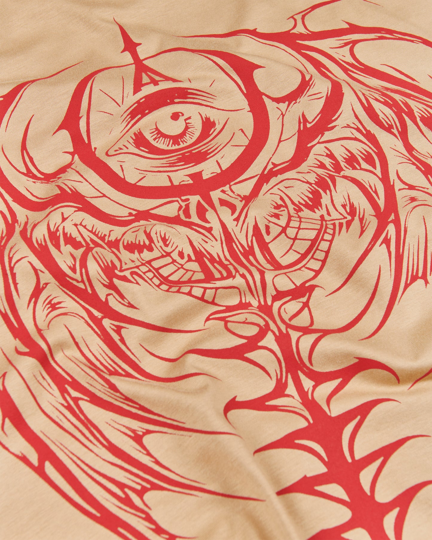 ANIME CREATURA ALATA BEIGE T-SHIRT