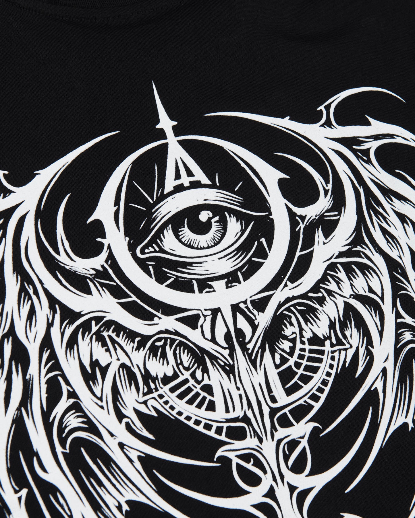 ANIME CREATURA ALATA T-SHIRT